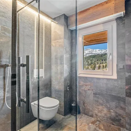 Exquisite Duplex With Views By Mrs Miggins Crans-Montana