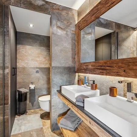 Exquisite Duplex With Views By Mrs Miggins Appartement *