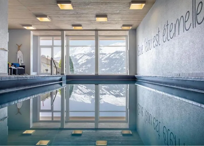 Exquisite Duplex With Views By Mrs Miggins *